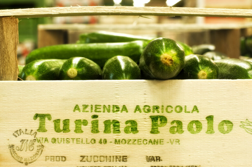 ortofrutta verona basso maria_DSC1038 Basso Maria - Frutta e verdura a Verona - svg+xml;charset=utf